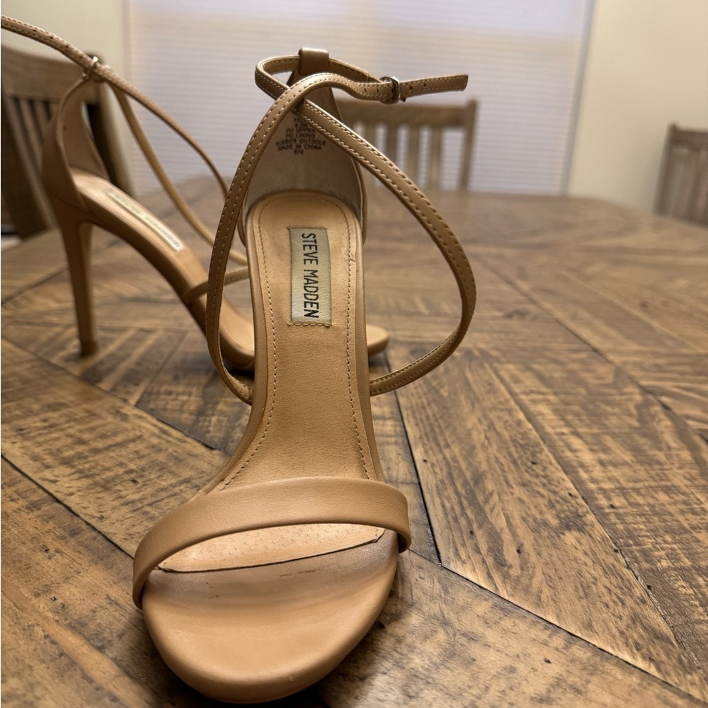 Steve Madden Tan Strappy Heels